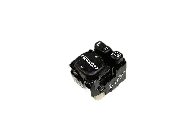 Wing mirror switch