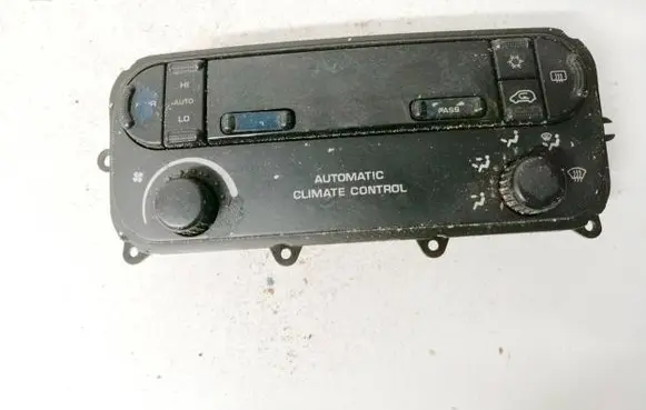 Chrysler Voyager Climate control unit p05005018ac 12237739