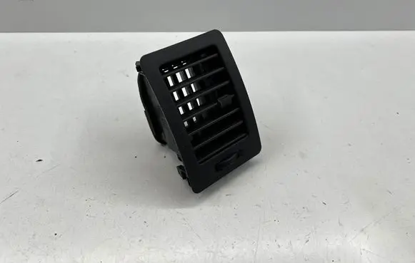 Toyota Hilux (AN10, AN20, AN30) Dashboard side air vent grill/cover trim 556500K010 556860K010 556600K050
