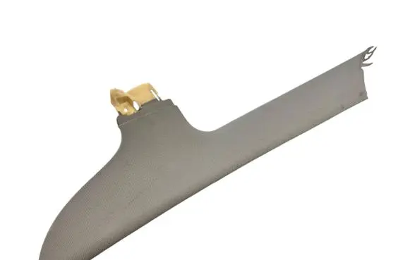 (D)pillar trim (top)