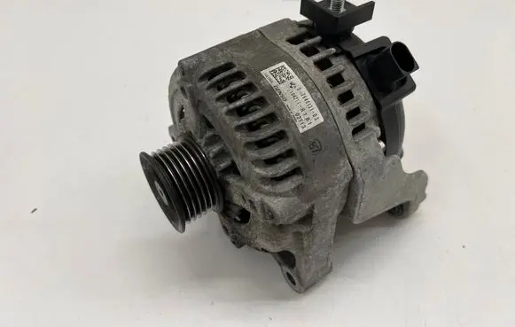 BMW 3 F30 F35 F31 Generator/alternator 7640131 764013103