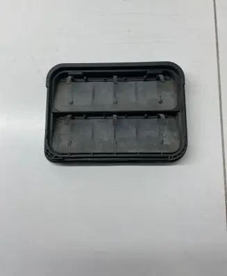 Citroen C3 Quarter panel pressure vent 9675506980