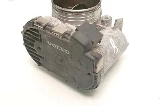 Volvo V70 Throttle valve 8692720 0281002701