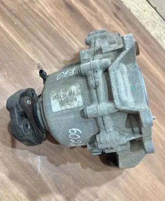 BMW X5 E70 Gearbox transfer box case 7619178 ATC450 7619181