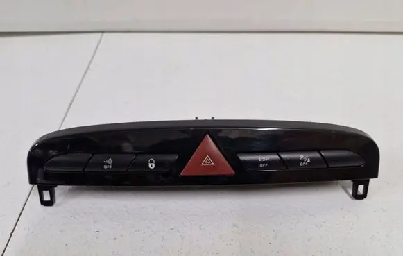 Peugeot RCZ Hazard light switch