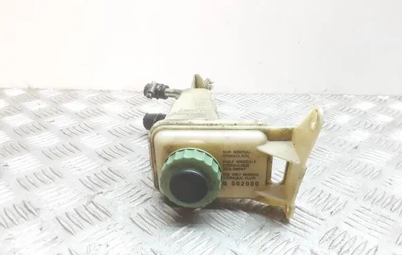 Audi A4 S4 B5 8D Power steering fluid tank/reservoir 8D0422373C
