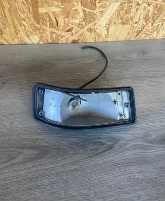 BMW 5 E28 Front bumper turn signal 3371217