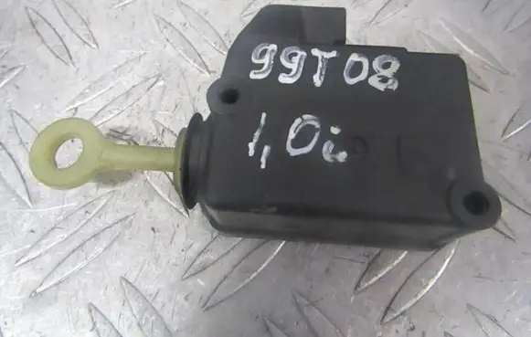 Toyota Yaris Central locking motor 