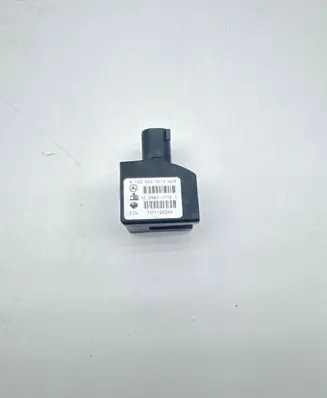 Mercedes-Benz ML W163 ESP acceleration yaw rate sensor A1635420618