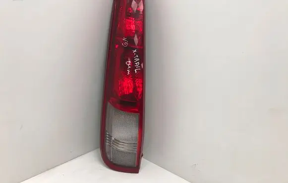 Nissan X-Trail T30 Rear/tail lights