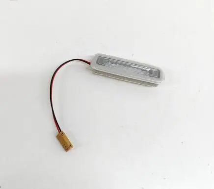Porsche Taycan 9J1 Front seat light 4M0947105A