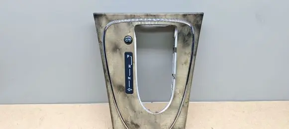 Mercedes-Benz E W211 Gear shifter surround trim plastic A2116808136