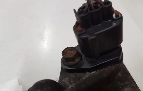 Opel Astra J Crankshaft position sensor 8973216200