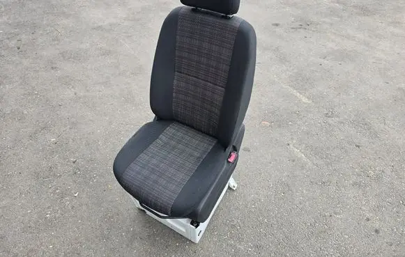 Mercedes-Benz Sprinter W906 Front passenger seat