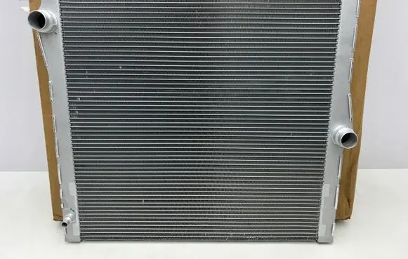 BMW X5 E70 Coolant radiator 7585036
