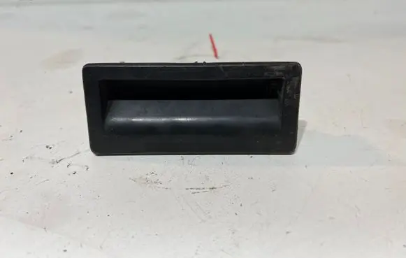 Audi A5 8T 8F Tailgate opening switch 5N0827566B