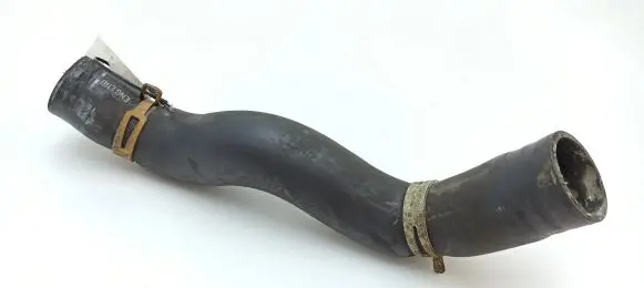 Jeep Grand Cherokee (WK) Engine coolant pipe/hose