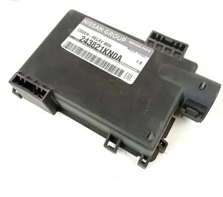Nissan Juke I F15 Fuse box set 243821KN0A