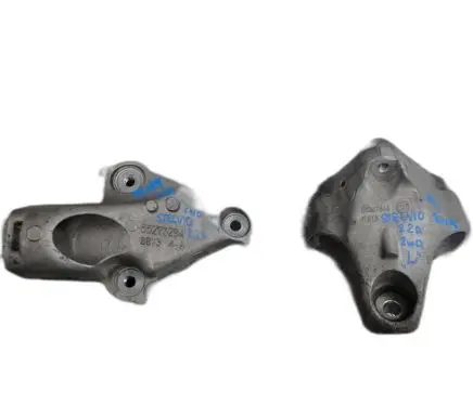 Alfa Romeo Stelvio Engine mount bracket 5527329455267866