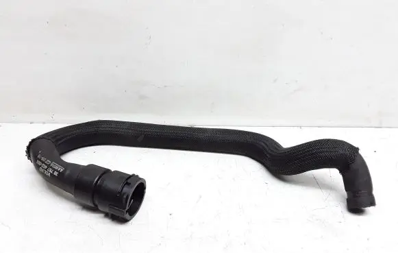 Volvo XC60 Engine coolant pipe/hose 30757462