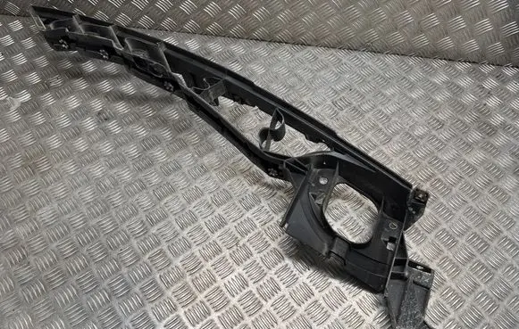 BMW X5 E70 Fender mounting bracket 7157990