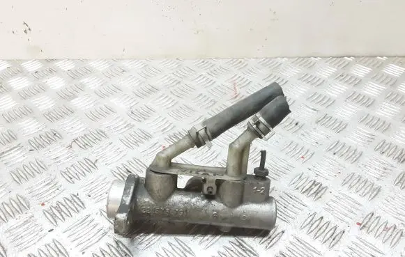 Nissan Almera Tino Master brake cylinder 22157879