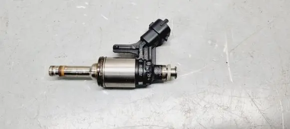 Fuel injector