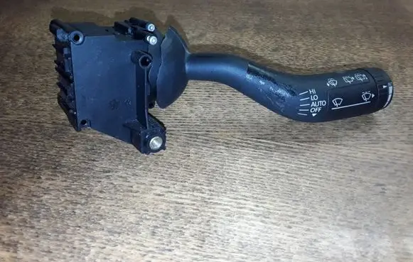 Volkswagen Touareg I Wiper control stalk 7L6953503D