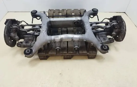 BMW 5 F10 F11 Rear axle beam 6793803