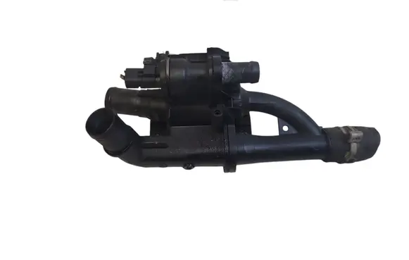 Thermostat/thermostat housing