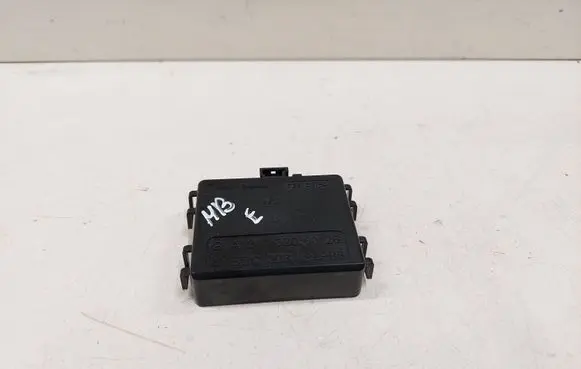 Mercedes-Benz E W211 Rain sensor A2118206026 5DC00842406