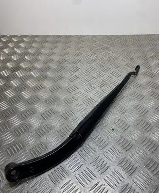 SsangYong Korando Front wiper blade arm