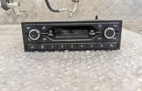 Ford Connect Radio/CD/DVD/GPS head unit KT1T-18D815-CD