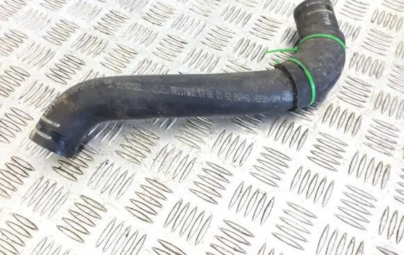 Iveco Daily 45 - 49.10 Engine coolant pipe/hose