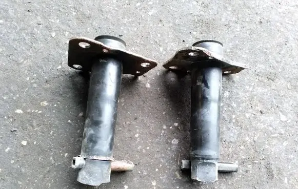 Audi A4 S4 B7 8E 8H Front bumper mounting bracket
