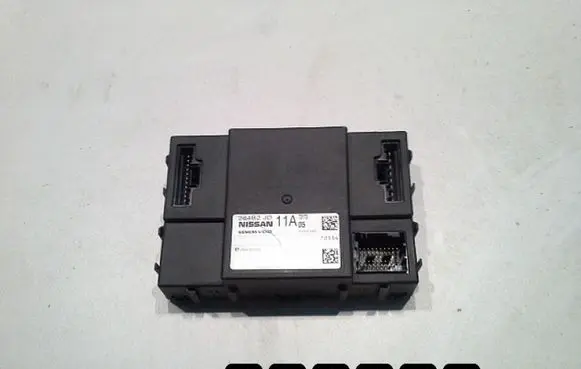 Nissan X-Trail T31 Engine control unit/module 284B2JD11A