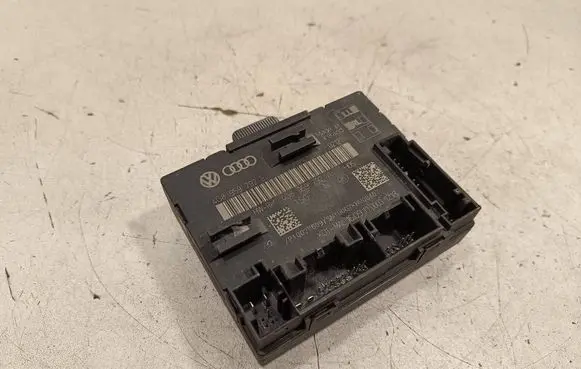 Audi A7 S7 4G Door control unit/module 4G8959792