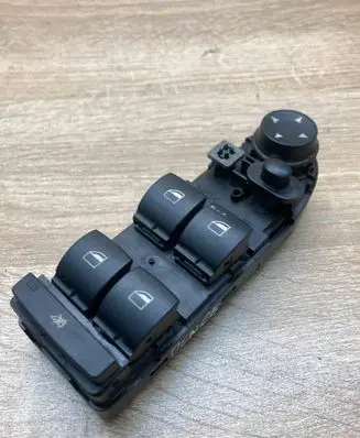 BMW 5 E60 E61 Electric window control switch 9122110 1485616