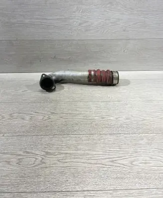 BMW 3 E90 E91 Intercooler hose/pipe 7798099