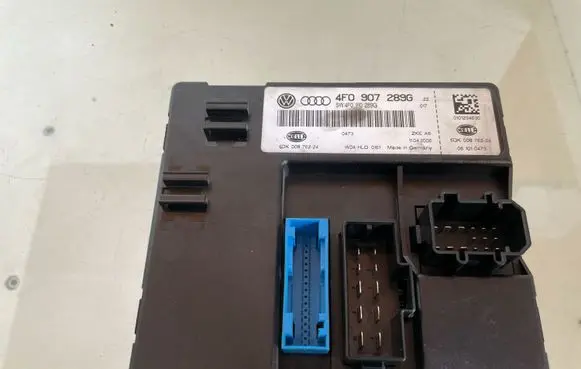 Audi A6 S6 C6 4F Light module LCM 4F0907289G 4F0910289G 5DK00876224