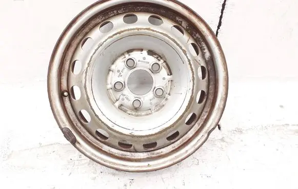 Mercedes-Benz Vito Viano W639 R16 steel rim 6394013102