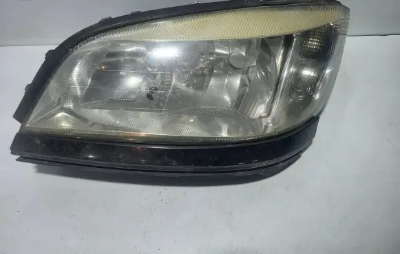 Opel Zafira A Headlight/headlamp 89100054