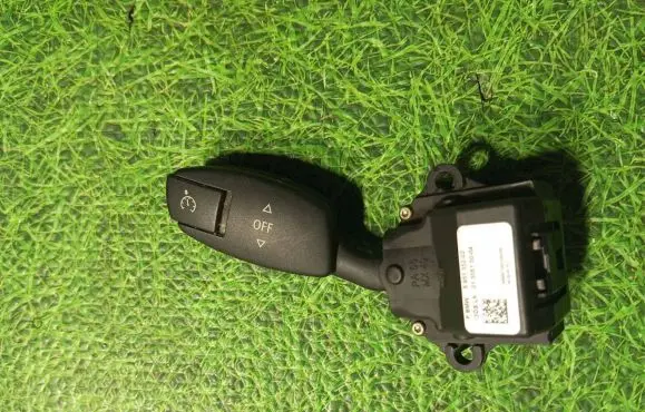 BMW M5 Cruise control stalk 6951352
