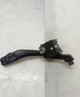 Skoda Octavia Mk2 (1Z) Indicator stalk 1K0953513A 01103501 10350152287750