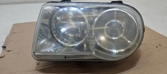 Chrysler 300C Headlight/headlamp 04805863AJ