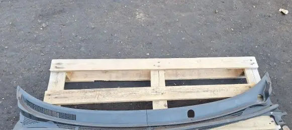 Mazda 2 Wiper trim 3M71A01416BF 3M71A01416