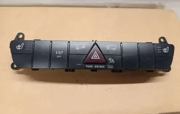 Mercedes-Benz ML W164 Hazard light switch A1648703510 03754813