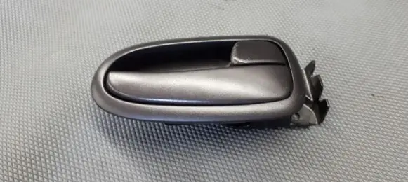 Hyundai Trajet Front door exterior handle
