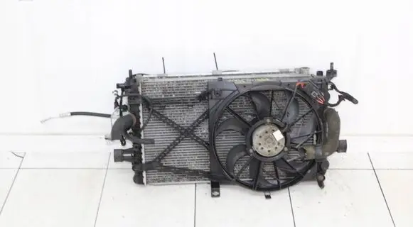 Opel Zafira B Radiator set 2005R