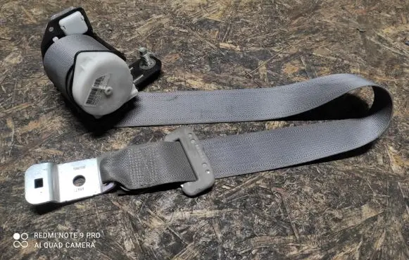Honda Civic IX Middle seatbelt (rear) C7092G0659 1063863 502QFA31U6